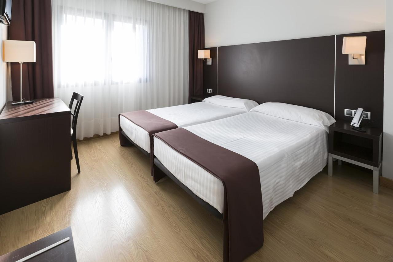 Hotel Plazaola Irurtzun Eksteriør billede