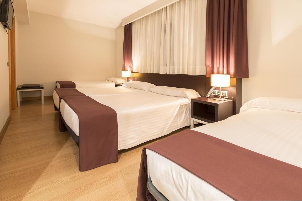 Hotel Plazaola Irurtzun Eksteriør billede